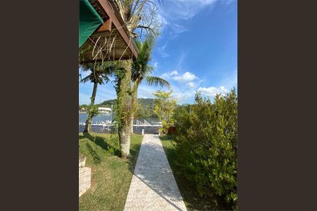 4_photo/94ce03d8c7.adb140a9451bad8e-ATLAS-456bcd13-bdd0-433c-b8e8-bbfc20400685.jpg de casa à venda com 5 quartos, 1265m² em Sítio Paecara (Vicente de Carvalho), Guarujá