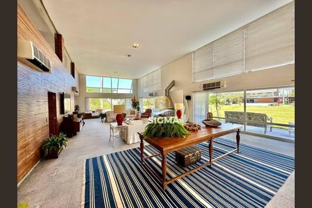 7_photo/94ce03d92f.3714cccd63f8fe2d-ATLAS-d0662013-521b-44f1-8562-cfe8cbf5e20e.jpg de casa à venda com 5 quartos, 1000m² em Sítio Paecara (Vicente de Carvalho), Guarujá