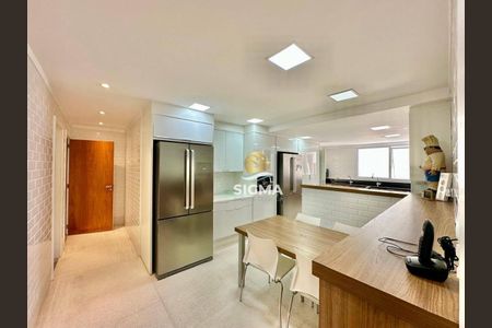 6_photo/94ce03d92f.3714cccd63f8fe2d-ATLAS-fe7a7839-955b-4cf2-9d50-e8b4487adda5.jpg de casa à venda com 5 quartos, 1000m² em Sítio Paecara (Vicente de Carvalho), Guarujá