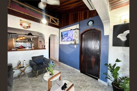 2_photo/94ce03df2f.ce0e127f29cc1409-ATLAS-0cdb6a59-ec1c-47ed-a01d-c06e73e1cdb1.jpg de casa à venda com 3 quartos, 172m² em Parque Estuario (Vicente de Carvalho), Guarujá