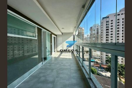 2_photo/94ce03e1b3.a072e2f76b8be55c-ATLAS-34d1b508-5859-46c6-bace-a2a5d18e942a.jpg de apartamento à venda com 3 quartos, 145m² em Jardim Progresso, Guarujá