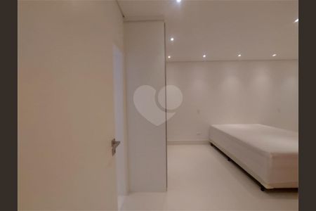 10_photo/94ce03e2ed.445c0bca81181d7a-ATLAS-3eb90456-0cd7-48a3-9817-c084423f65db.jpg de casa à venda com 6 quartos, 400m² em Jardim Progresso, Guarujá