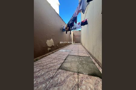 10_photo/94ce03e96f.bb70e565ecf987da-ATLAS-15e4c78e-e880-420f-ae65-af0c66576de5.jpg de casa à venda com 2 quartos, 80m² em Vila Alice (Vicente de Carvalho), Guarujá