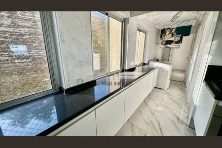 5_photo/94ce03ea35.6da44f744edba860-ATLAS-0edd6067-7210-4dd7-8ab6-857eee9bdd1a.jpg de apartamento para alugar com 3 quartos, 130m² em Sítio Paecara (Vicente de Carvalho), Guarujá