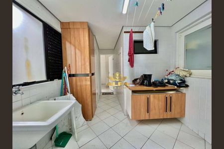 10_photo/94ce03ea65.372066c7d0a3e05a-ATLAS-313ef8ea-daba-48cf-890e-3ab051d55819.jpg de apartamento à venda com 3 quartos, 184m² em Itapema, Guarujá