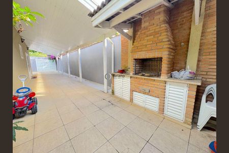 3_photo/94ce03ec59.1061d8d006d8df0d-ATLAS-1aa51d81-cb02-4144-933a-03ba2d3bc4af.jpg de casa à venda com 3 quartos, 170m² em Jardim Cunhambebe (Vicente de Carvalho), Guarujá