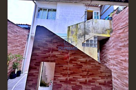 7_photo/94ce03ec79.e1d2c46bde3eb79c-ATLAS-4b41b6ab-415d-422f-8bae-3e780cac214e.jpg de casa à venda com 2 quartos, 100m² em Jardim Santa Maria, Guarujá