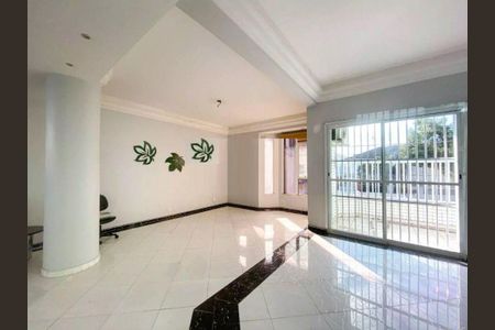 2_photo/94ce048023.01e58fe0f594459a-ATLAS-a11fed11-3ec7-4e3a-8322-e8752ba43a1d.jpg de casa à venda com 5 quartos, 400m² em Centro, Santos