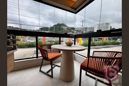 7_photo/94ce049b0d.a82793e3df51dcbd-ATLAS-8e5aad44-360d-4c27-8bac-4dc1c94c8fa5.jpg de apartamento à venda com 2 quartos, 50m² em Valongo, Santos