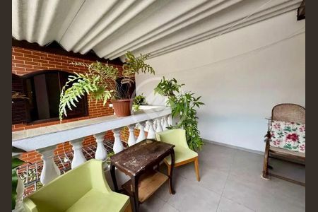 8_photo/94ce049b8f.719fbdc320448c84-ATLAS-112cdfc6-9ca1-4a2c-b3d7-e0a97d1a426f.jpg de casa à venda com 3 quartos, 210m² em Valongo, Santos