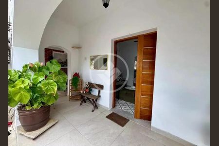 29_photo/94ce049b8f.719fbdc320448c84-ATLAS-a785c81a-d7d7-4968-9736-fbbe582a36ea.jpg de casa à venda com 3 quartos, 210m² em Valongo, Santos