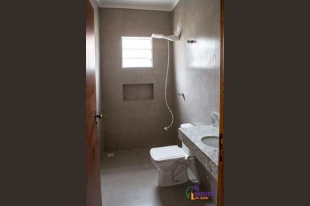 6_photo/94ce04a5e1.12917f666bbf568e-ATLAS-ff79df69-035b-4cf7-923e-fce975e1a2f2.jpg de casa à venda com 3 quartos, 84m² em Vila Progresso, Santos