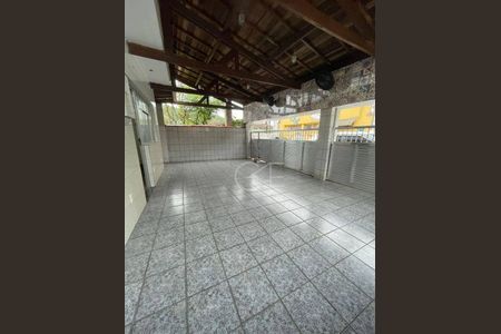 2_photo/94ce04a7d9.2554172147dbdbe6-ATLAS-38e30cd1-1cd0-4e3a-91e4-9fc867de038b.jpg de casa à venda com 3 quartos, 130m² em Morro Nova Cintra, Santos