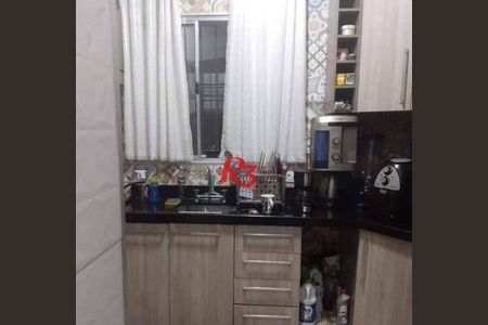 7_photo/94ce04b07f.6d966f5fb5582f4e-ATLAS-b15710cf-64f7-455e-b406-3194cd603ee2.jpg de casa à venda com 3 quartos, 365m² em Chico de Paula, Santos