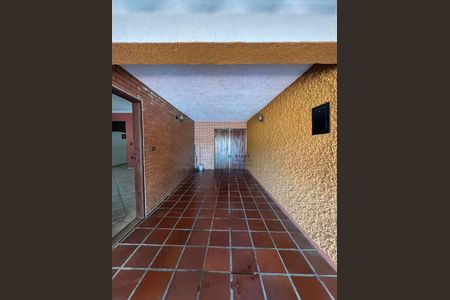 9_photo/94ce0ea019.736cfe9267bdd246-ATLAS-e15becb0-2432-4836-a03e-08576460dab2.jpg de casa para alugar com 3 quartos, 219m² em Paranapiacaba, Santo André