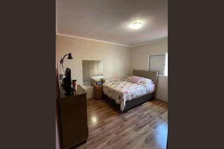 4_photo/94ce13a095.18d35e9b3b089d06-ATLAS-399fe38e-8638-485b-9028-a511da35179f.jpg de casa à venda com 3 quartos, 250m² em Parque Rio Grande, Santo André