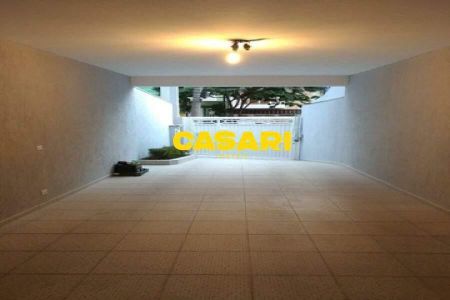 12_photo/94ce13a0b9.470e3b4ecc8ee2ef-ATLAS-bed8ab80-7359-46de-85a7-3659d1c99b0a.jpg de casa à venda com 3 quartos, 250m² em Parque Rio Grande, Santo André