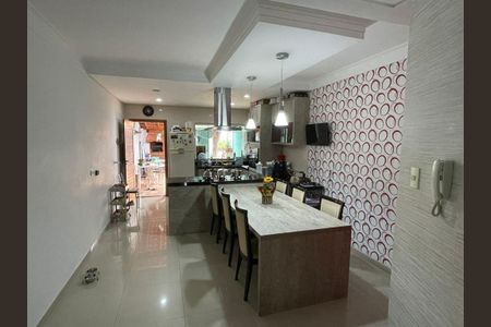 7_photo/94ce13a0c7.5e2511c6536d59b0-ATLAS-eaddf34b-8f0b-4ba3-bc05-a9a20b8ff56b.jpg de casa à venda com 3 quartos, 250m² em Parque Rio Grande, Santo André