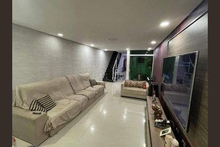 3_photo/94ce13a13d.1b78148603d7ccf9-ATLAS-0865a627-023c-4bf5-8a9e-3c9256da4258.jpg de casa à venda com 3 quartos, 250m² em Parque Rio Grande, Santo André