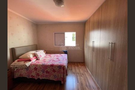 6_photo/94ce13a13d.1b78148603d7ccf9-ATLAS-1c63bf45-9ff3-4c93-a0c7-d3825d07cfa1.jpg de casa à venda com 3 quartos, 250m² em Parque Rio Grande, Santo André