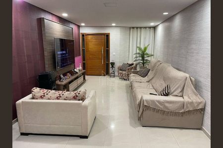 8_photo/94ce13a13d.1b78148603d7ccf9-ATLAS-329385ef-2ca7-4deb-85d5-74aae410523f.jpg de casa à venda com 3 quartos, 250m² em Parque Rio Grande, Santo André