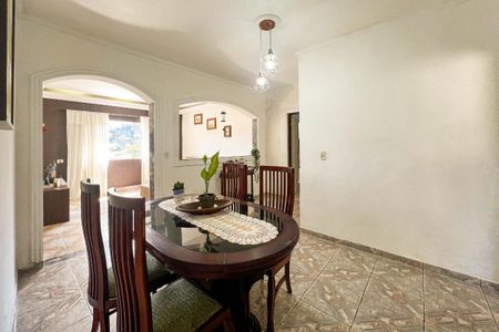 10_photo/94ce14a615.d2bfc345603ad47b-ATLAS-710901a8-8c90-4e6b-a91c-a8fb3e88a353.jpg de casa à venda com 3 quartos, 191m² em Jardim Cacula, Ribeirão Pires