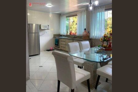 4_photo/94ce14cdd7.cc80a849dbb3670d-ATLAS-25d655e6-47f1-4d69-be8a-c4608deb680f.jpg de casa à venda com 3 quartos, 2500m² em Jardim Clube de Campo, Santo André