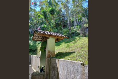 4_photo/94ce14cdd7.cc80a849dbb3670d-ATLAS-652cf435-a848-47f8-84f0-b7e77e1b82b7.jpg de casa à venda com 3 quartos, 2500m² em Jardim Clube de Campo, Santo André