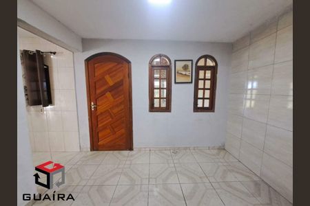 8_photo/94ce14ce7b.a64aef6598c47c00-ATLAS-04648571-5644-4e04-bc10-b4e471336249.jpg de casa à venda com 4 quartos, 377m² em Jardim Clube de Campo, Santo André