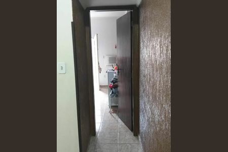 12_photo/94ce1b40dd.6b2453e70642c87c-ATLAS-e5db1d5d-e7bc-454c-bd04-06b0d8da6b4a.jpg de casa à venda com 2 quartos, 110m² em Bom Retiro, Santos