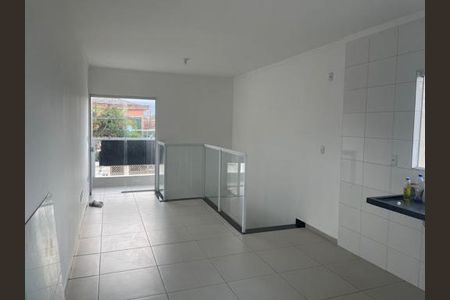 7_photo/94ce1b424f.aa3f54dcddd2e04f-ATLAS-07a211fe-ccee-43b1-93bb-f5e94e0e910e.jpg de casa à venda com 2 quartos, 90m² em Castelo, Santos