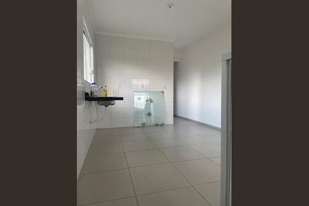 4_photo/94ce1b424f.aa3f54dcddd2e04f-ATLAS-0e74147f-60f4-4604-96d6-a028131eaa9f.jpg de casa à venda com 2 quartos, 90m² em Castelo, Santos