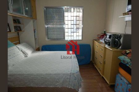 3_photo/94ce1b4407.b6ddd5f693d01369-ATLAS-da4954de-3b73-40ca-924b-64e794cbd3d3.jpg de casa à venda com 2 quartos, 73m² em Areia Branca, Santos