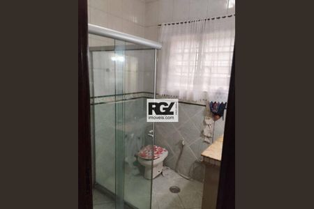 6_photo/94ce1b4671.7fae400b96cb3741-ATLAS-2109a4ed-979c-4d4e-aeb0-a5fb607eebc7.jpg de casa à venda com 4 quartos, 230m² em Bom Retiro, Santos