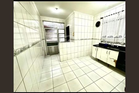 36_photo/94ce1b4671.7fae400b96cb3741-ATLAS-8d1e9fda-9fb0-44c7-90b8-45c523254f11.jpg de casa à venda com 3 quartos, 275m² em Bom Retiro, Santos