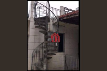 2_photo/94ce1b4671.7fae400b96cb3741-ATLAS-e9f12fd1-606f-42c1-a39a-08ac6da850d4.jpg de casa à venda com 3 quartos, 275m² em Bom Retiro, Santos