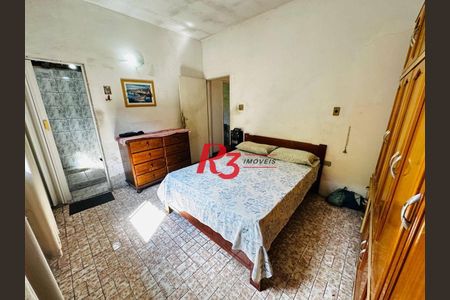 4_photo/94ce1b48c1.4e1a6e6486a440d9-ATLAS-64134785-9ff9-45fa-bb96-19f876efe46f.jpg de casa à venda com 3 quartos, 148m² em Santa Maria, Santos