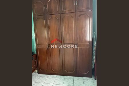 7_photo/94ce1b48c3.8f3f2a47dd94676f-ATLAS-397f817e-a600-4f74-979a-79e008c21c8f.jpg de casa à venda com 3 quartos, 140m² em Bom Retiro, Santos