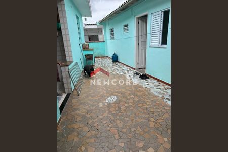 13_photo/94ce1b48c3.8f3f2a47dd94676f-ATLAS-472d7c9f-48bc-4b16-b26c-7fac71e7e817.jpg de casa à venda com 3 quartos, 140m² em Bom Retiro, Santos