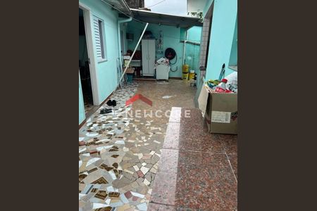 14_photo/94ce1b48c3.8f3f2a47dd94676f-ATLAS-a6c443b0-27d6-4189-a6fb-d594fe8ab2f5.jpg de casa à venda com 3 quartos, 140m² em Bom Retiro, Santos