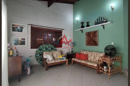 9_photo/94ce1b4a87.c4a86b3c211625c7-ATLAS-57e06cb2-e4d2-4787-a1d2-1497d97e85ab.jpg de casa à venda com 4 quartos, 209m² em Chico de Paula, Santos