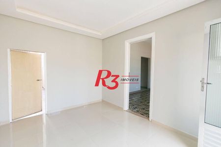 14_photo/94ce1b4edf.28f6ec5d72603be5-ATLAS-919df427-b802-4251-b4d5-3712d782076f.jpg de casa à venda com 3 quartos, 120m² em Santa Maria, Santos