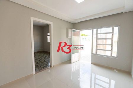 18_photo/94ce1b4edf.28f6ec5d72603be5-ATLAS-9c11d83c-ff51-40f5-a435-06b2fbaeabb1.jpg de casa à venda com 3 quartos, 120m² em Santa Maria, Santos