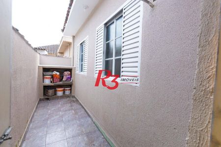 16_photo/94ce1b4edf.28f6ec5d72603be5-ATLAS-b75e41de-8978-4467-a494-6f59d6c2e949.jpg de casa à venda com 3 quartos, 120m² em Santa Maria, Santos