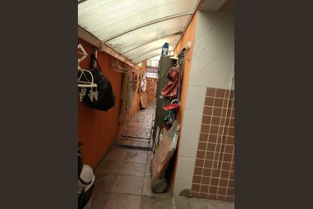 12_photo/94ce1b5145.ceff8192393c33de-ATLAS-adb3597e-8f92-4350-a38f-02bc7e3b0b0f.jpg de casa para alugar com 3 quartos, 198m² em Areia Branca, Santos