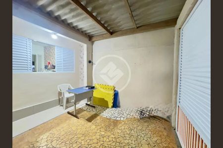 2_photo/94ce1b5191.2b57347f83d48e3d-ATLAS-00d0a647-5b28-4715-aaf8-8f0ae99d73ae.jpg de casa à venda com 3 quartos, 65m² em Santa Maria, Santos