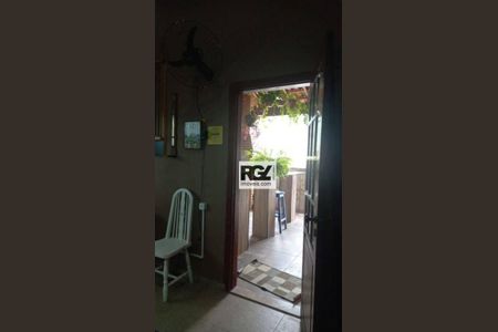 2_photo/94ce1b521d.d55b36f64ebf45c1-ATLAS-05bc14be-82f5-4e1b-8785-8d3e2d94d08c.jpg de casa à venda com 3 quartos, 188m² em Santa Maria, Santos