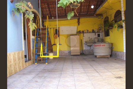 3_photo/94ce1b538f.caf6c04f909f2ef2-ATLAS-06ebf475-285e-486b-81ca-df1d7bc248da.jpg de casa à venda com 3 quartos, 209m² em Caneleira, Santos