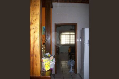 5_photo/94ce1b538f.caf6c04f909f2ef2-ATLAS-0f914801-4e75-4d52-9fbf-8f09e7fc22a8.jpg de casa à venda com 3 quartos, 209m² em Caneleira, Santos