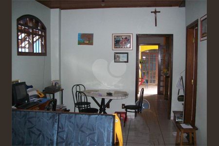 3_photo/94ce1b538f.caf6c04f909f2ef2-ATLAS-4d56bbae-7969-4d83-9b05-a0df2cd189ea.jpg de casa à venda com 3 quartos, 209m² em Caneleira, Santos